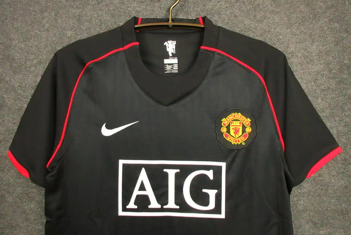 MANCHESTER UNITED 07/08 AWAY KIT