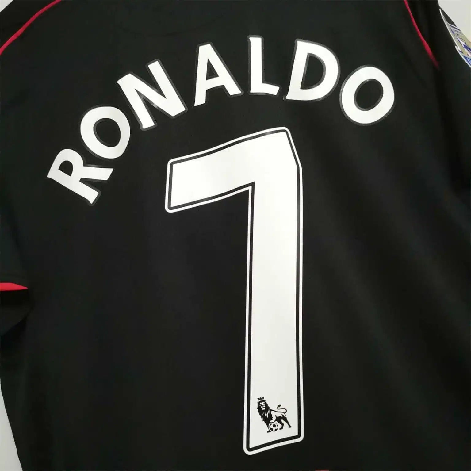 MANCHESTER UNITED 07/08 AWAY KIT