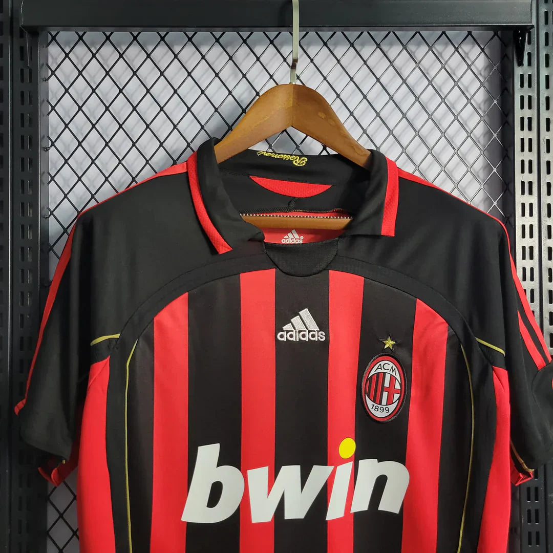 AC MILAN HOME KIT 06/07